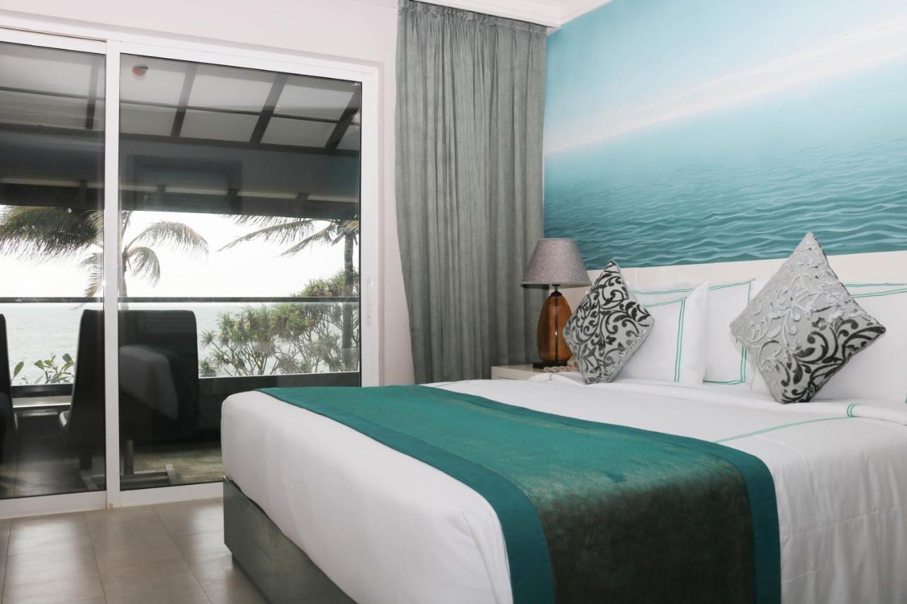 Earl'S Regent Negombo Hotel Екстериор снимка