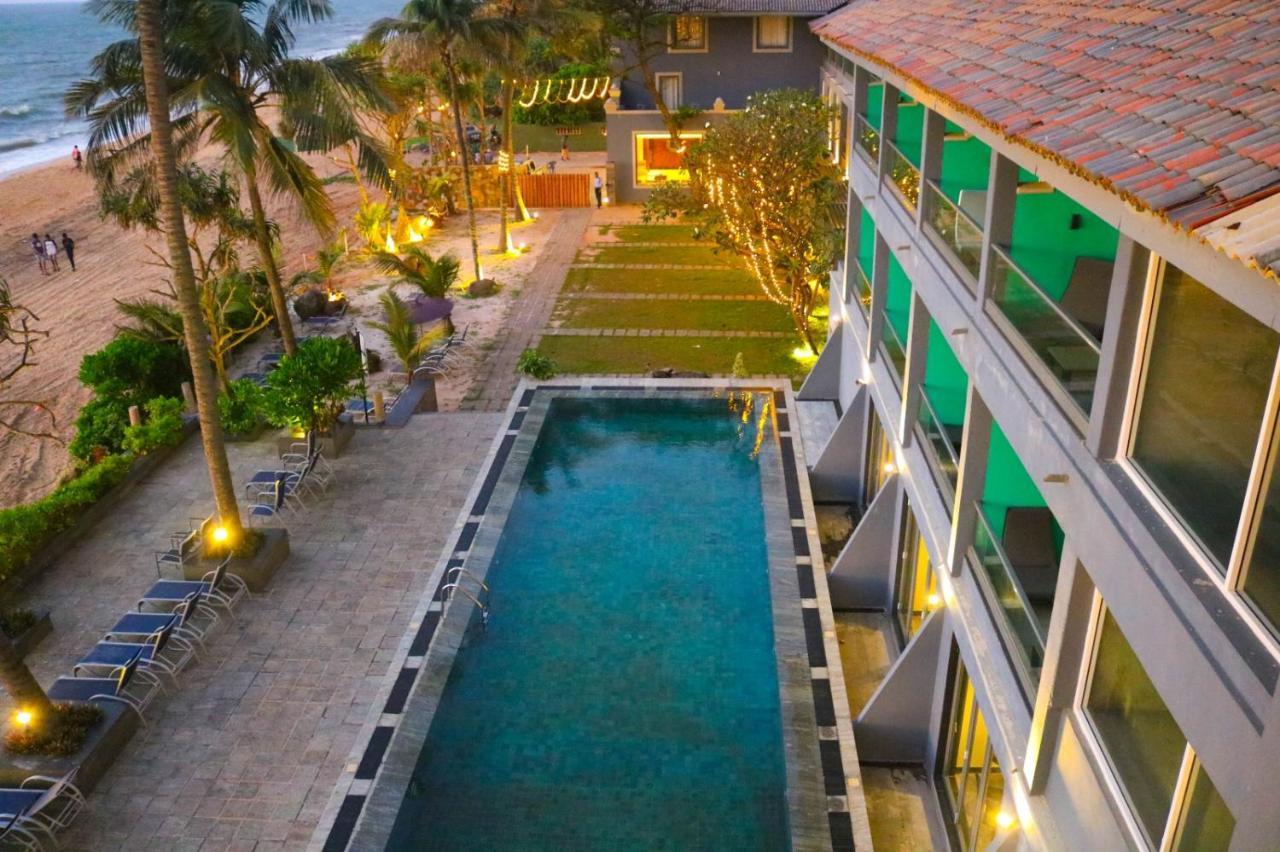 Earl'S Regent Negombo Hotel Екстериор снимка