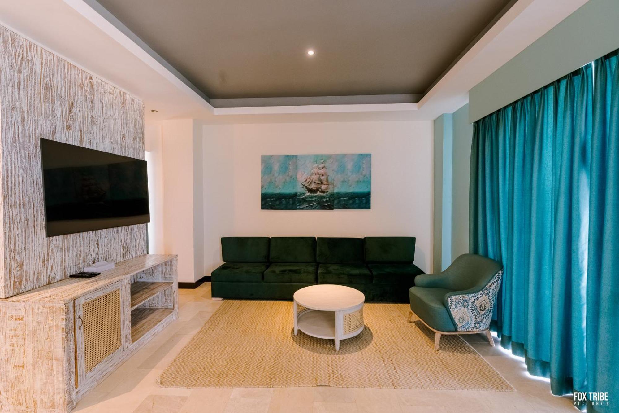 Earl'S Regent Negombo Hotel Екстериор снимка