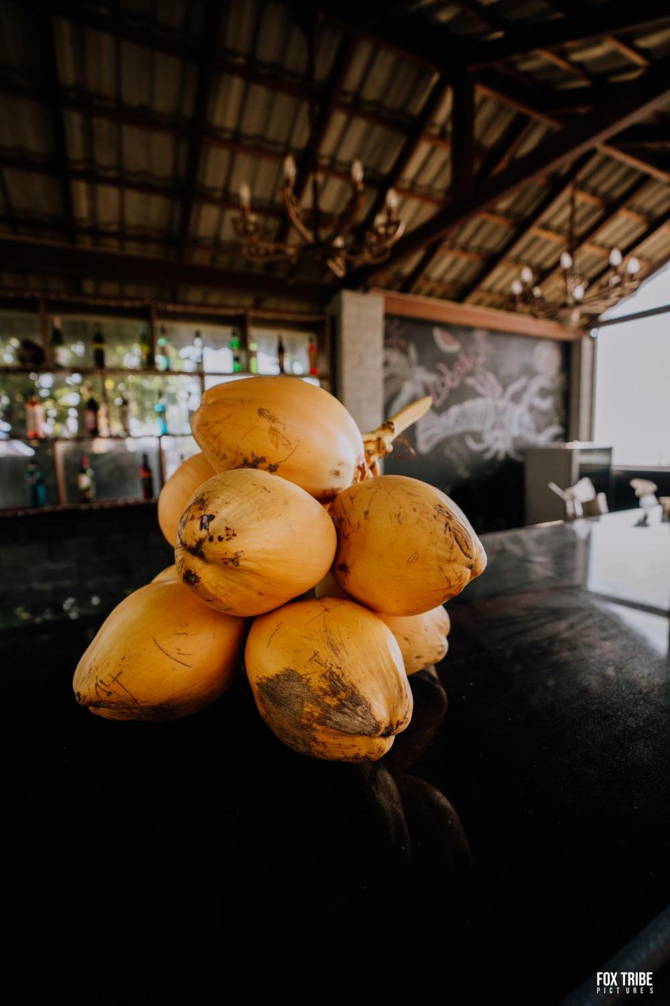 Earl'S Regent Negombo Hotel Екстериор снимка