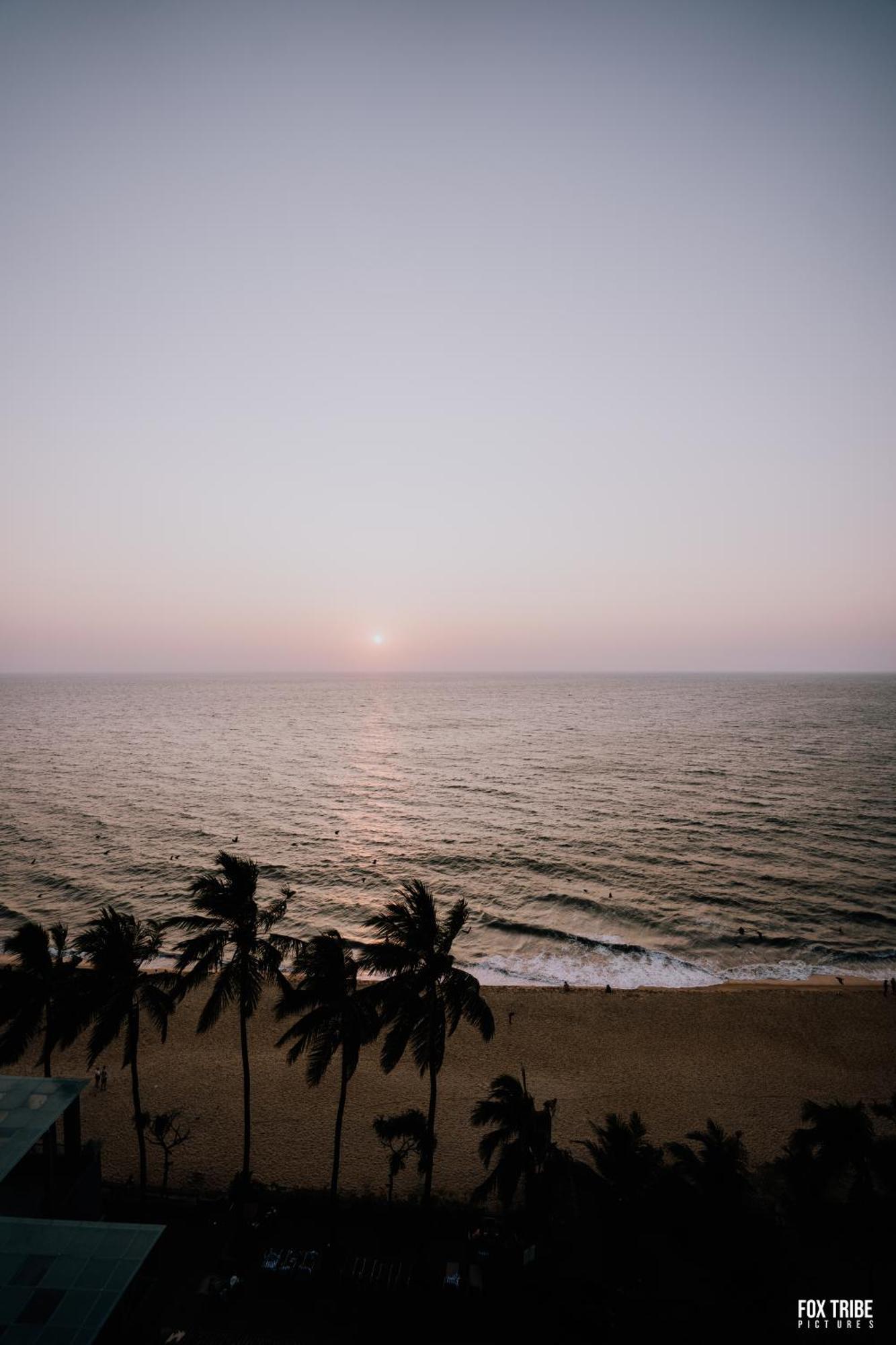 Earl'S Regent Negombo Hotel Екстериор снимка